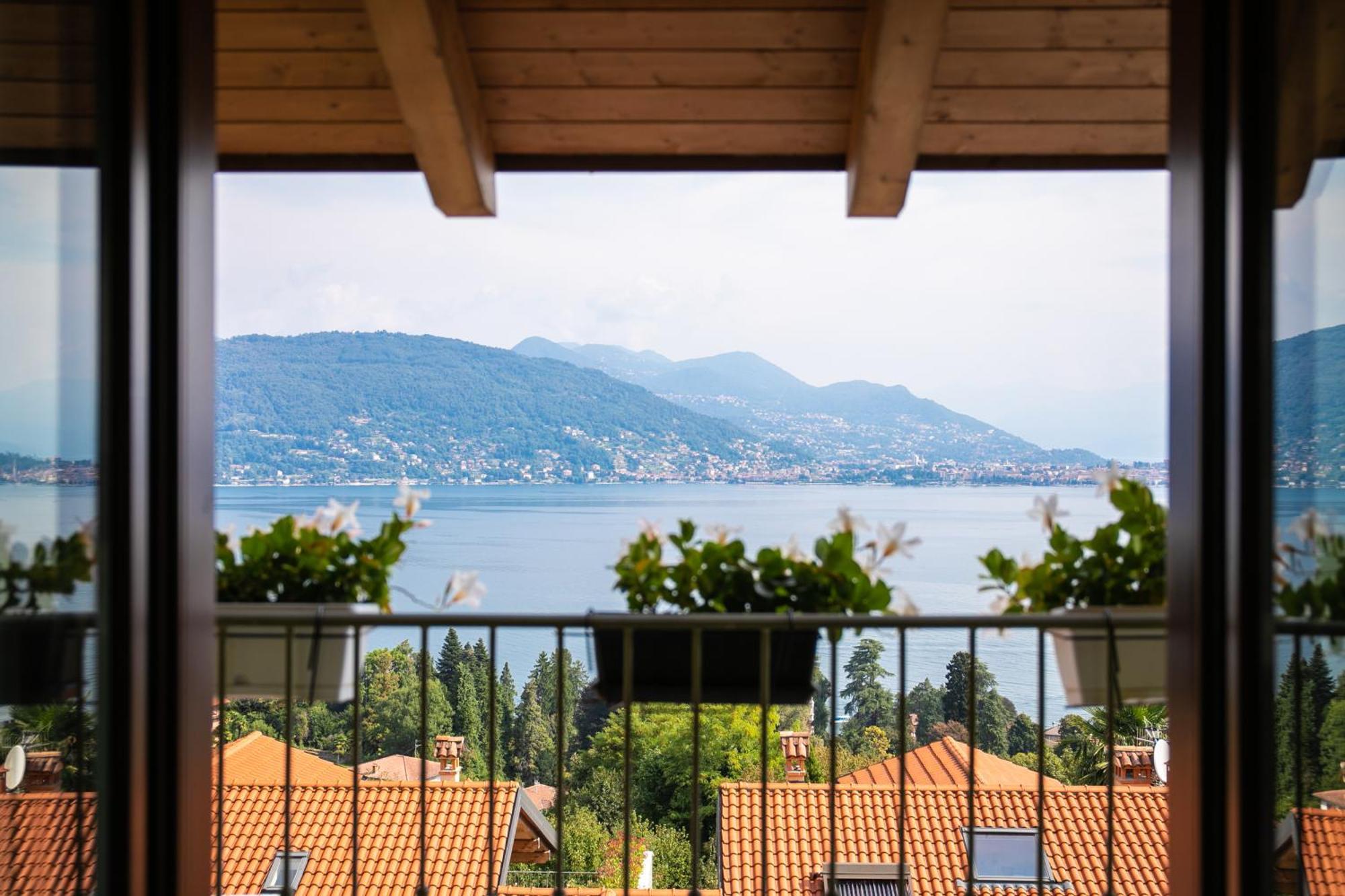 Relax House Baveno Leilighet Eksteriør bilde